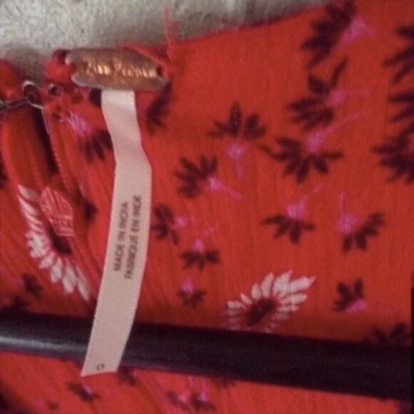 Women’s Free People Floral Tie Front Romper - Picture 4 of 6